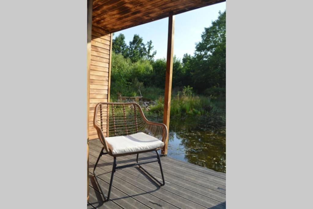 Heather Hut, Off-Grid Cottage On A Pond+2 Ha Darzkowo Extérieur photo